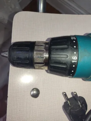 Taladro percutor Wesdman