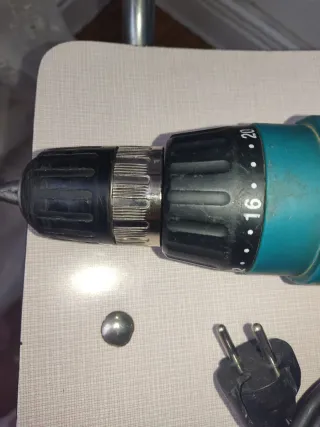 Taladro percutor Wesdman