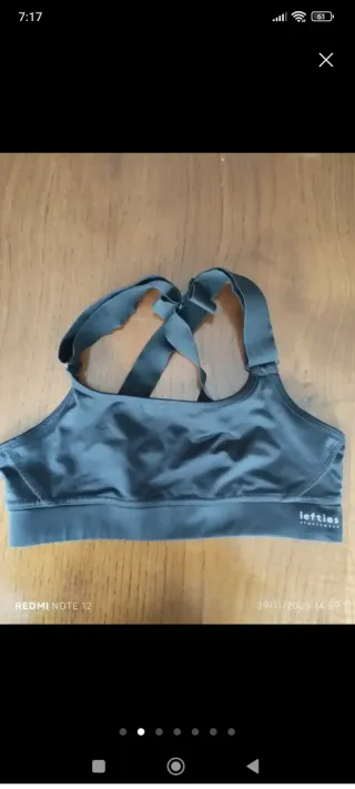 Ropa deportiva negra 7