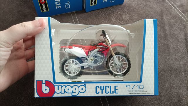Moto Honda CRF 450 Burago 1:18