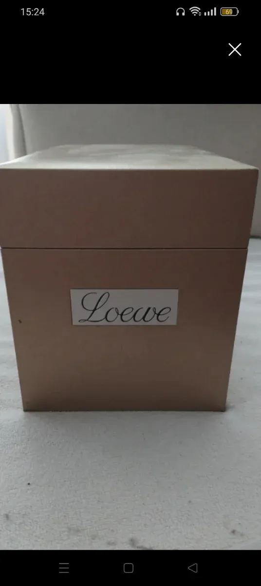 Caja Loewe Beige Papel
