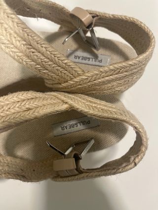 Sandalias Pull&Bear Beige