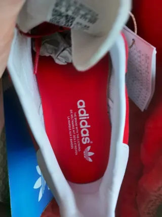 Zapatillas Adidas Gazelle Rojas y Blancas