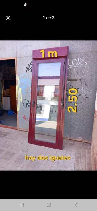 Puerta de aluminio con cristal