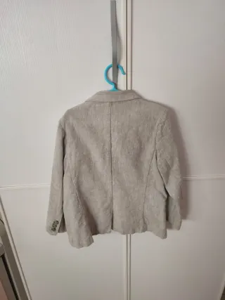 Traje Zara Chaqueta y Pantalón Beige T.4-5