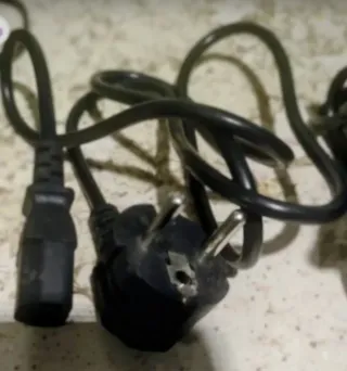 Cables TV, PC y Antena