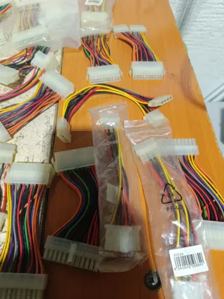 Cables TV, PC y Antena