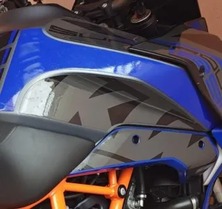 KTM 1290 SUPERDUKE GT Motocicleta