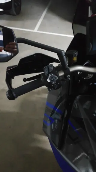 KTM 1290 SUPERDUKE GT Motocicleta