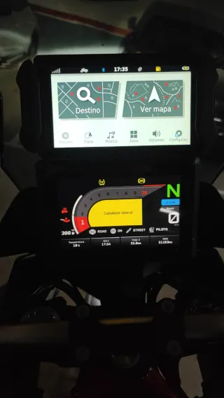 KTM 1290 SUPERDUKE GT Motocicleta