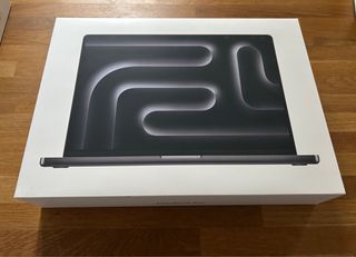 Caja MacBook Pro 16