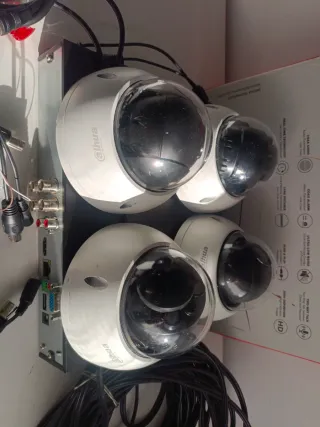 Dahua XVR Digital Video Recorder + 4 cámaras dahua
