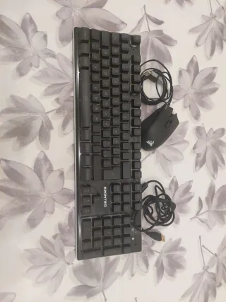 Tastiera Gaming Corsair Nera