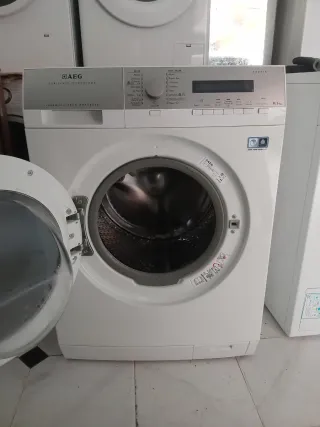 Lavadora Secadora AEG 8/6 kg