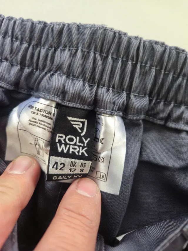 Pantalones de trabajo grises con reflectantes