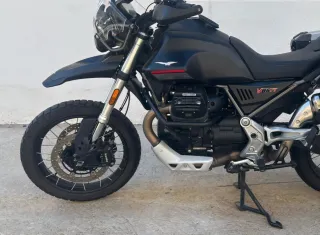 Moto Guzzi V85TT 2025 - 11700 km