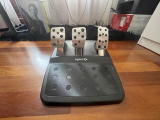 Volante Logitech G29 + Pedales