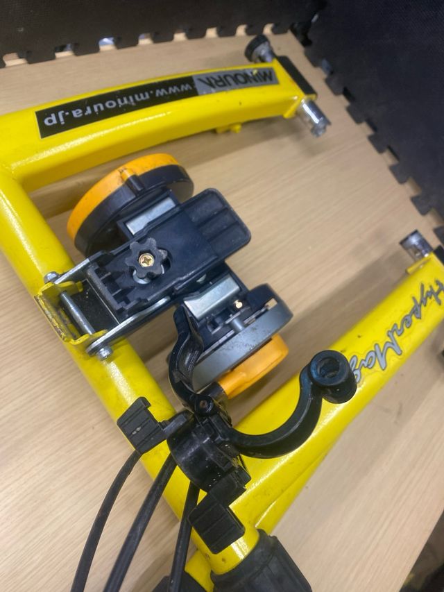 Rodillo Bicicleta Minoura Hyper Mag