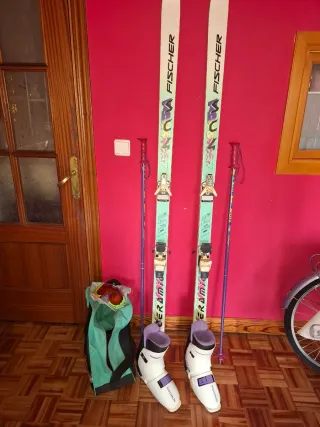 Esquís Fischer con Botas Salomon y Palos