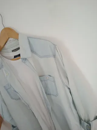 Camisa vaquera azul hombre Talla M tela fina