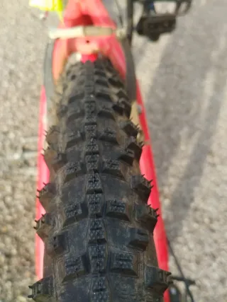 Bicicleta Infantil Giant XTC Roja