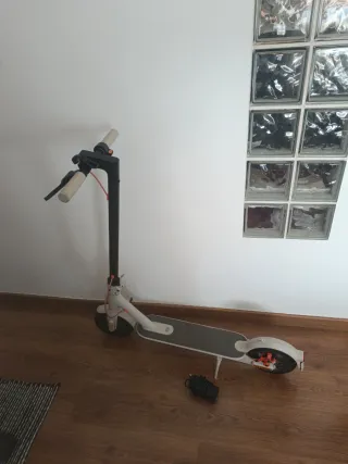 Patinete Eléctrico Xiaomi 3
