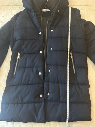 Anorak azul marino Mango talla XS