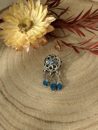 Atrapasueños con Plumas Azules