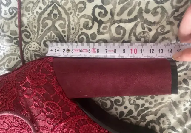 Botines plataforma granates con encaje