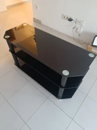 Tavolo TV Cristallo Nero a 2 Ripiani. Come nuovo.