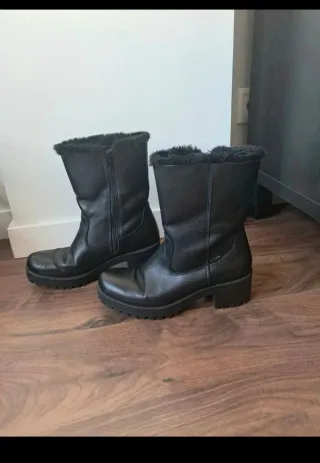 Botas Mactex Negras con Forro de Pelo