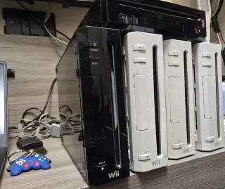 Nintendo Wii Console Nera e Bianca