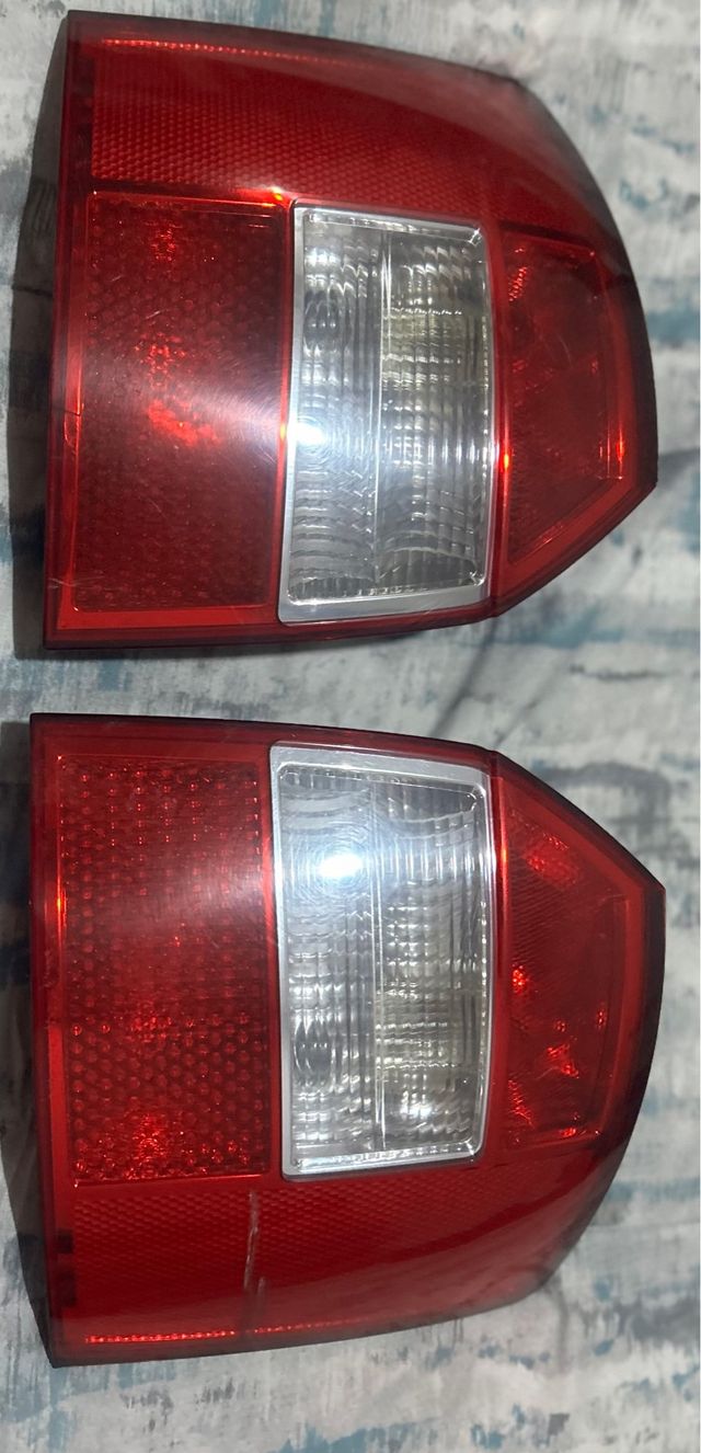 Pilotos Traseros Audi