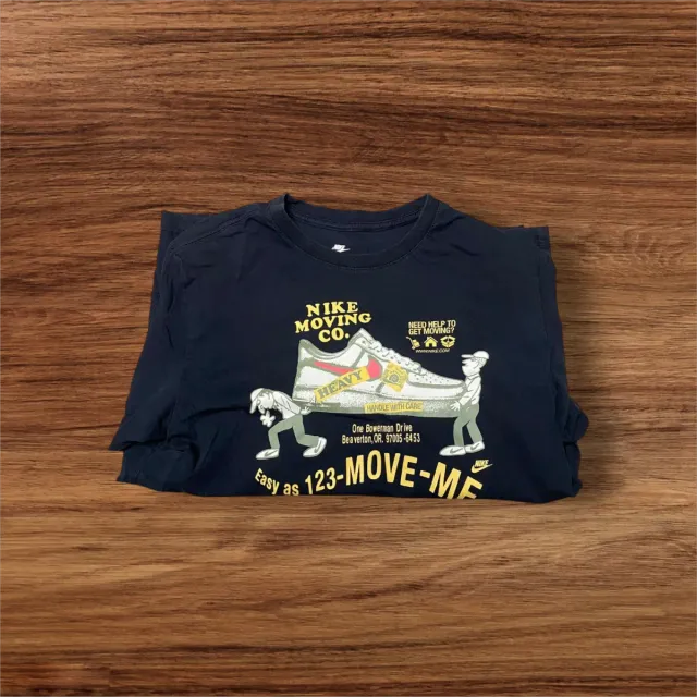 Camiseta Nike Moving Co