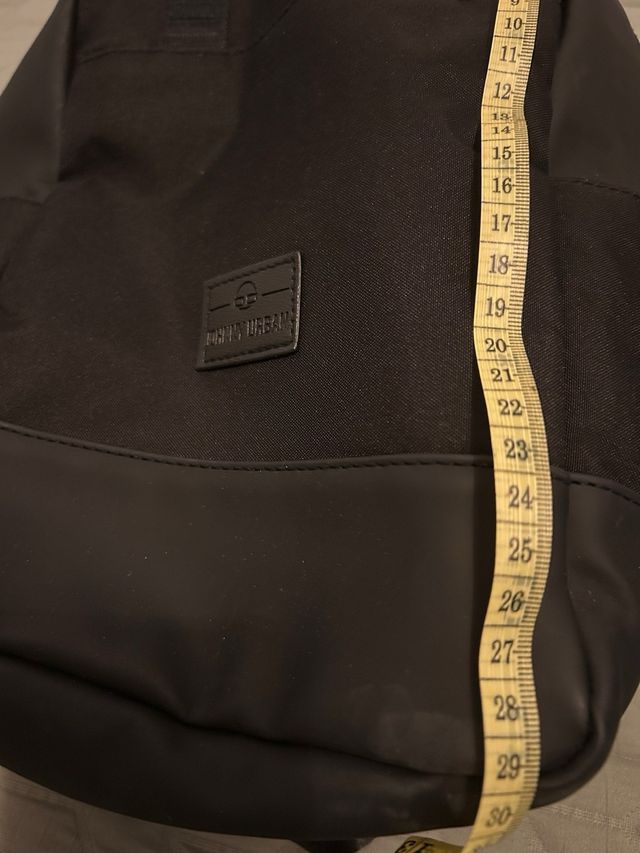 Mochila juvenil Johnny Urban negra