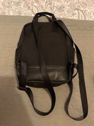 Mochila juvenil Johnny Urban negra