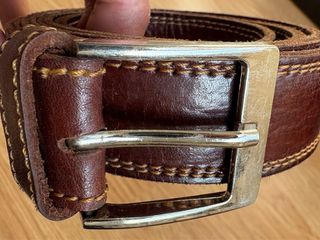 Cinturón de cuero marrón 120cm