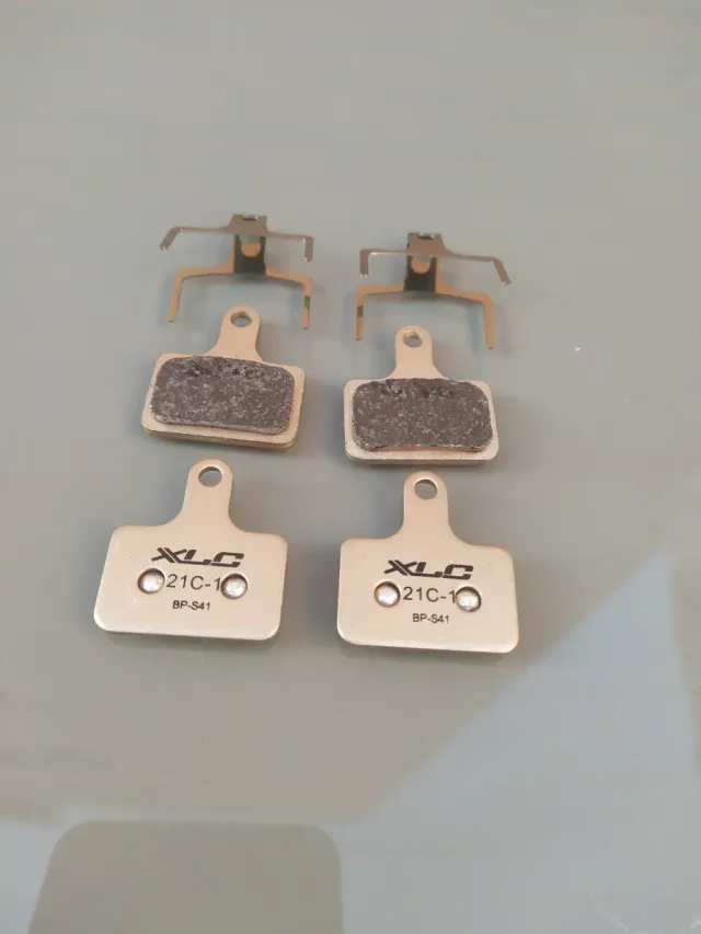 SHIMANO Ultegra,Dura-Ace,XTR. Pastillas Freno XLC.