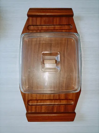 Vassoio in legno e vetro