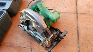 Sierra Circular HIKOKI con maletín