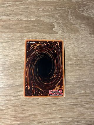 Drago Meteora Occhi Rossi Ultra Rare DUNE-EN095