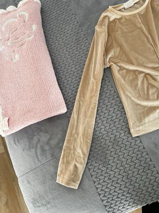 Zara Suéter Fiesta Niña Beige Nuevo