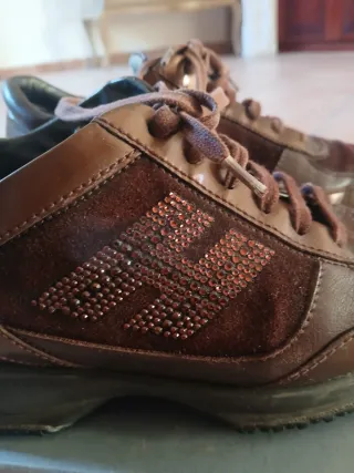 Scarpe Hogan marroni con strass 36 ma calzano 37