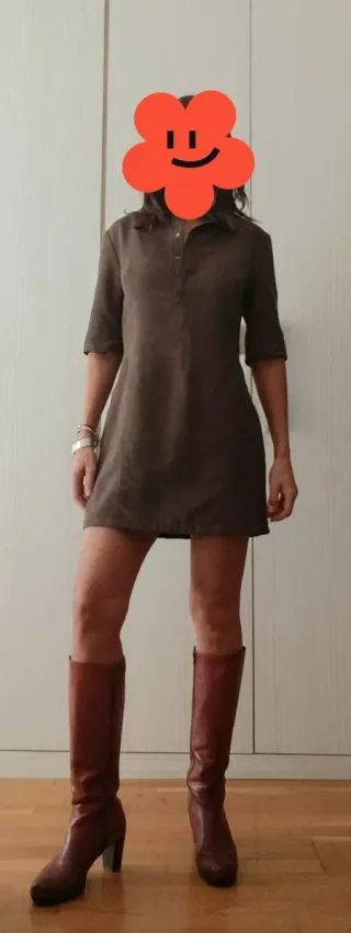 Vestido camisero corto marrón