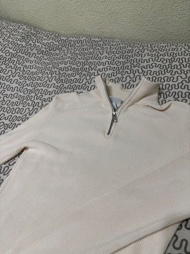 Jersey cuello cremallera beige