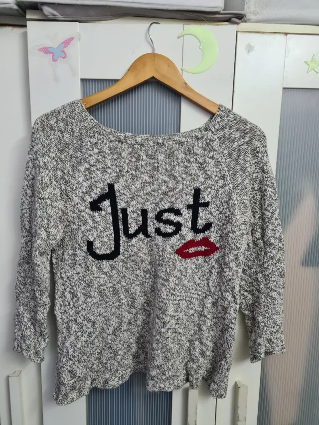 Camiseta Just com lábios vermelhos