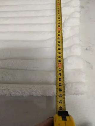 Copricuscino in pile bianco