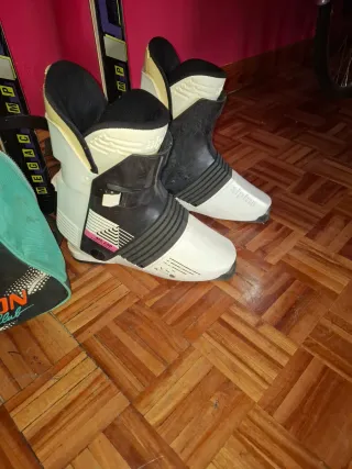 Esquís Tyrolia Megacomp con Botas Salomon