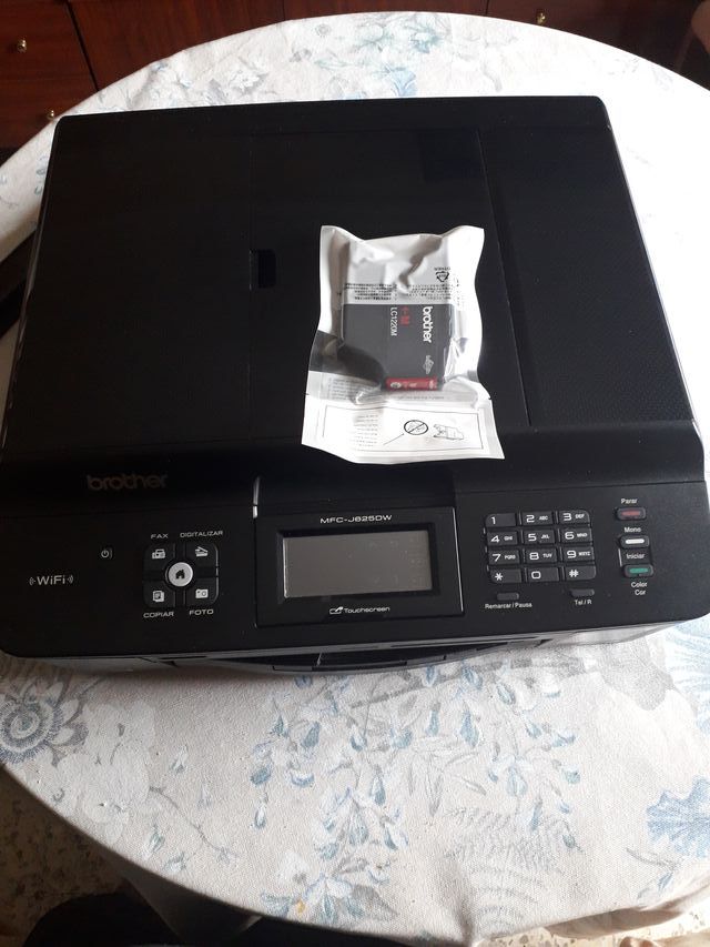 Impresora Brother MFC-J625DW