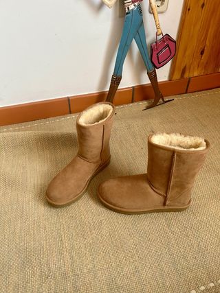 Botas UGG Classic Short II talla 39